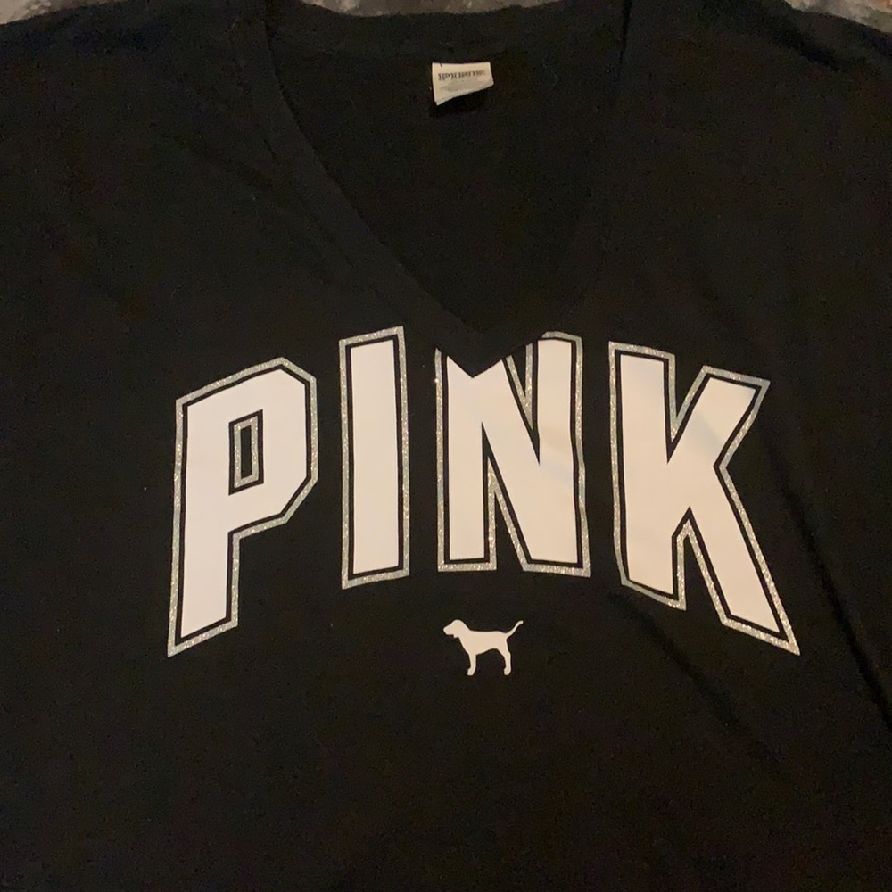 Black t shirt